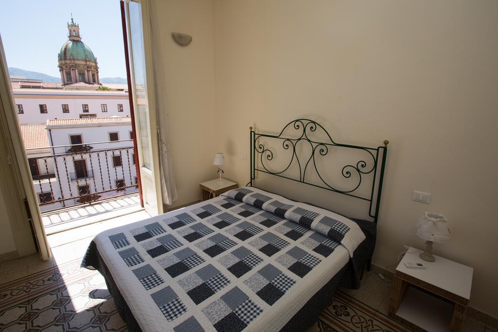 Massimissimo Apartment Палермо Екстериор снимка